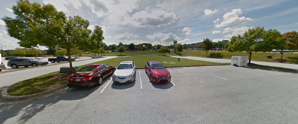 8200 Mall Pky, Stonecrest, GA for lease - Building Photo - Image 2 of 4