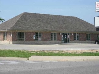 Plus de détails pour 1515 E Cleveland Ave, Monett, MO - Bureau à louer