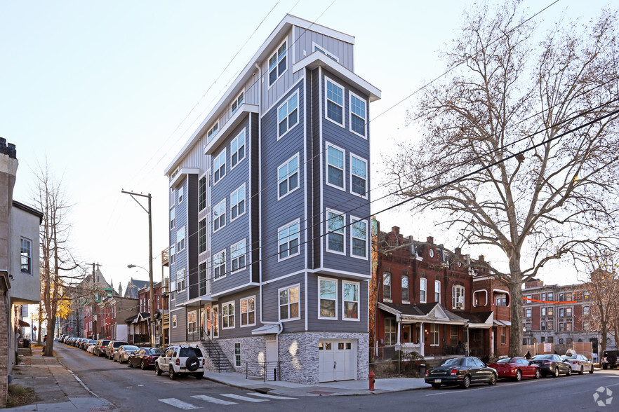 17 S 44th St, Philadelphia, PA for sale - Primary Photo - Image 1 of 1