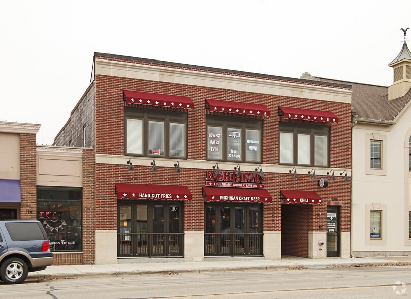 108-110 E Grand River Ave, Brighton, MI for lease - Building Photo - Image 3 of 14