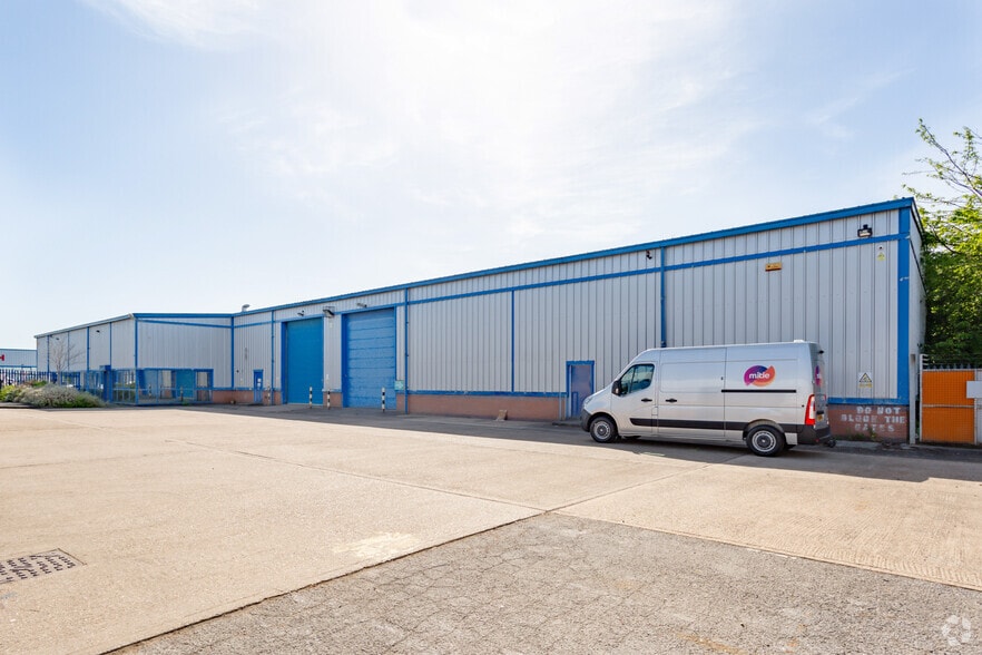 Glaisdale Park Way, Nottingham for sale - Building Photo - Image 3 of 5