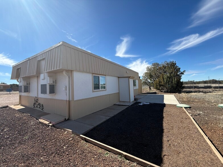 8358 Silver Creek Dr, Show Low, AZ for sale - Building Photo - Image 3 of 16