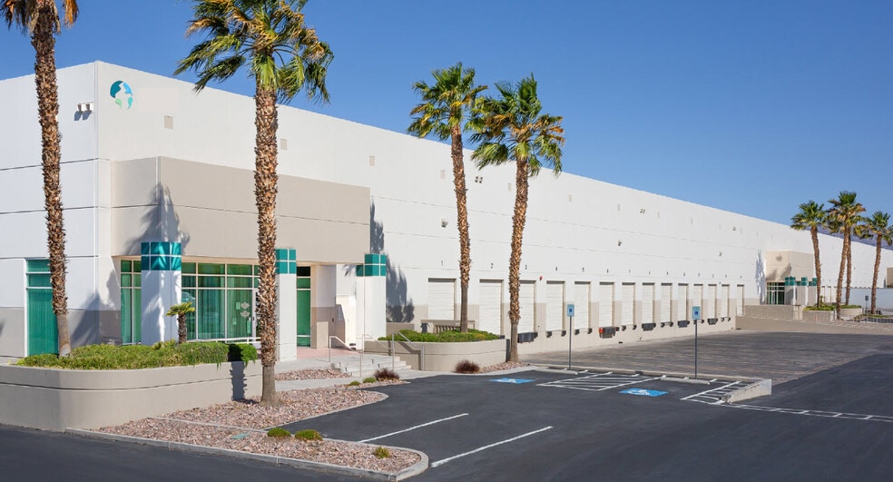 4050 Corporate Center Dr, North Las Vegas, NV for lease - Building Photo - Image 2 of 20
