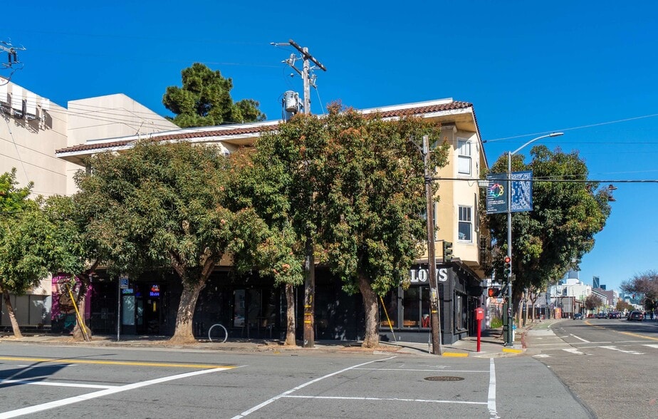 1586 Folsom St, San Francisco, CA à vendre - Photo du bâtiment - Image 3 de 9