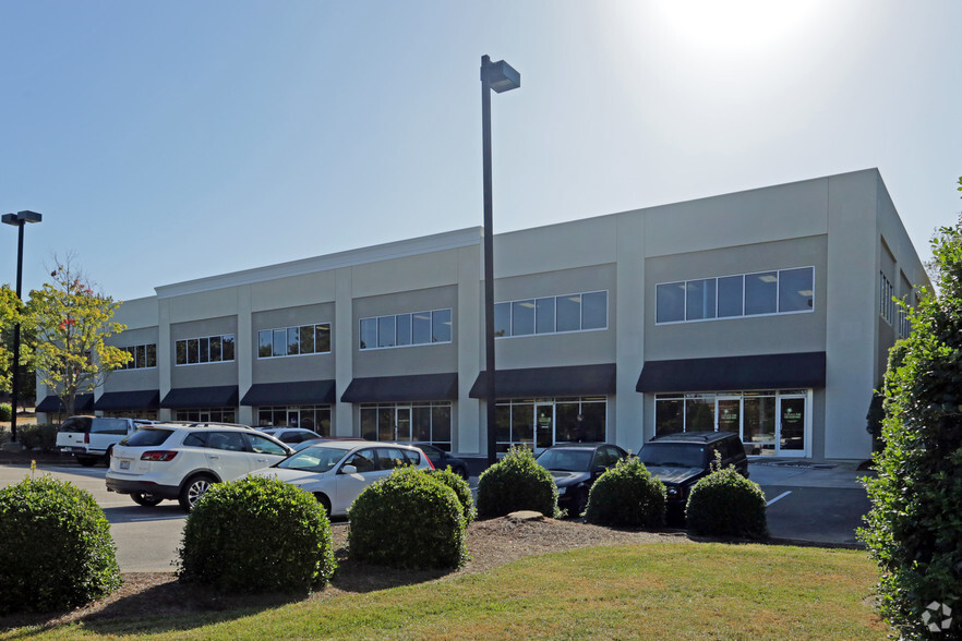 111 James Jackson Ave, Cary, NC for lease - Building Photo - Image 1 of 5