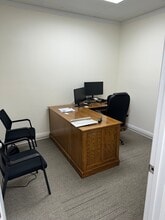 24 Alicia Ln, Dahlonega, GA for lease Interior Photo- Image 2 of 3