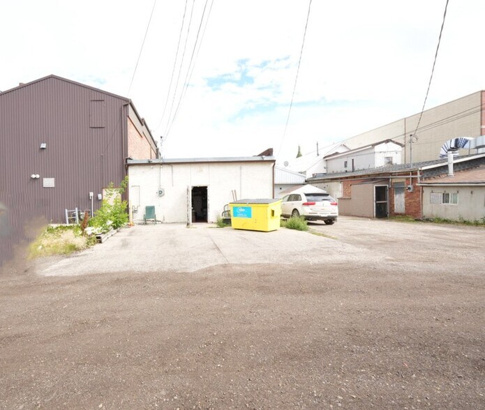 4912 54 Av, Olds, AB à vendre - Photo du bâtiment - Image 3 de 7