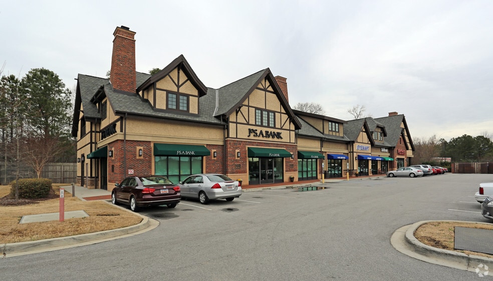 201 Harbison Blvd, Columbia, SC à louer - Photo du bâtiment - Image 1 de 3