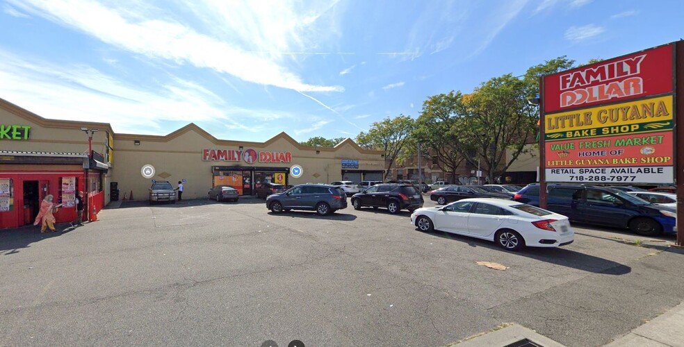 18220 Jamaica Ave, Hollis, NY for lease - Building Photo - Image 1 of 9