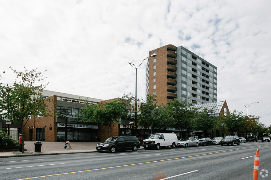 3900-3978 Hastings St, Burnaby, BC for sale - Building Photo - Image 1 of 1