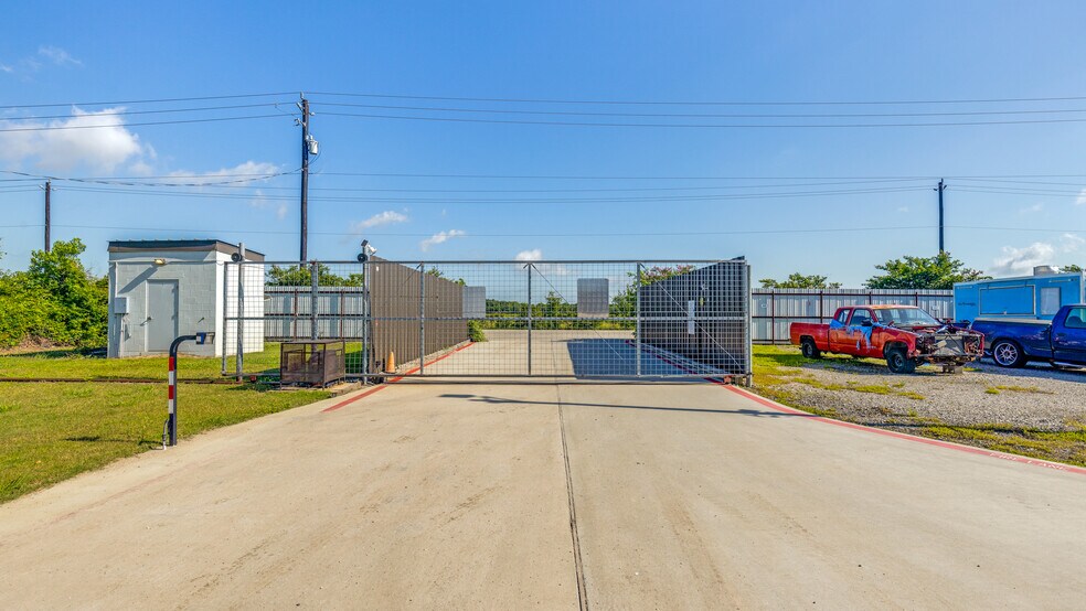 309 W Archer Rd, Baytown, TX à vendre - Photo du bâtiment - Image 3 de 15