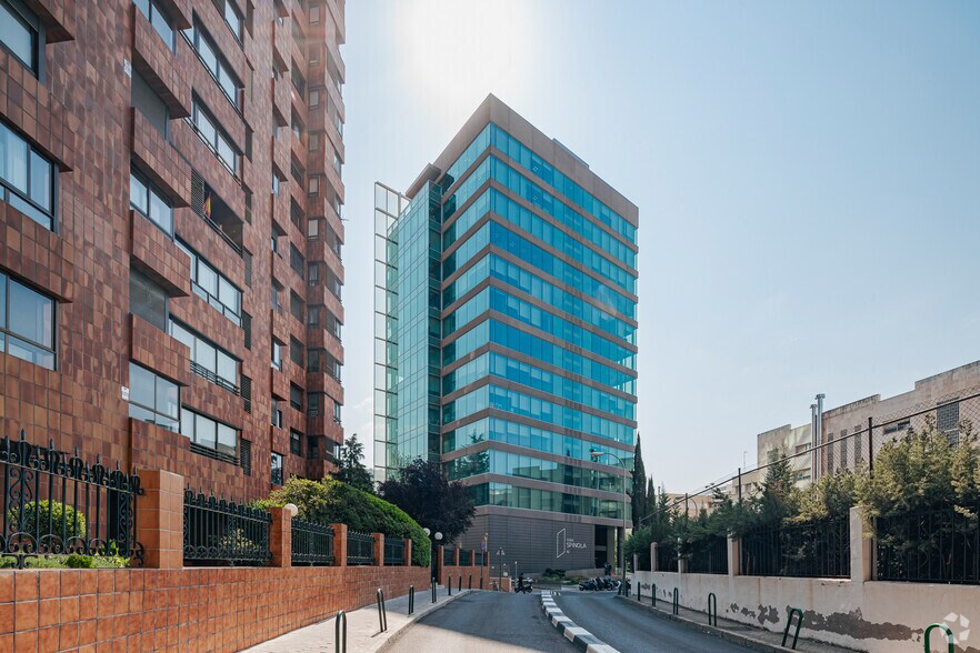 Cardenal Marcelo Spinola, 42, Madrid, Madrid à louer - Photo du bâtiment - Image 2 de 9