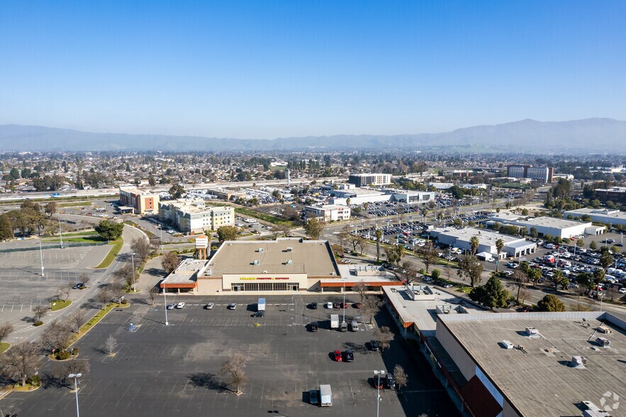 5700-5810 Newpark Plz, Newark, CA for sale - Aerial - Image 3 of 6