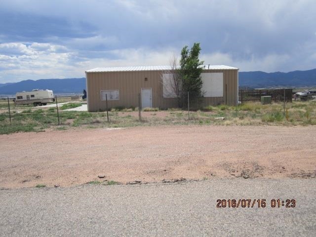 570 Shoop Dr, Penrose, CO for sale - Primary Photo - Image 1 of 1