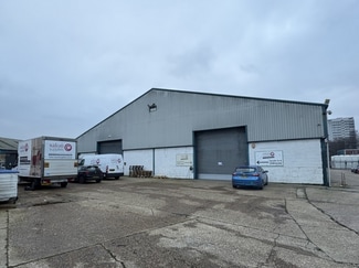 Plus de détails pour Millbank St, Southampton - Industriel à louer