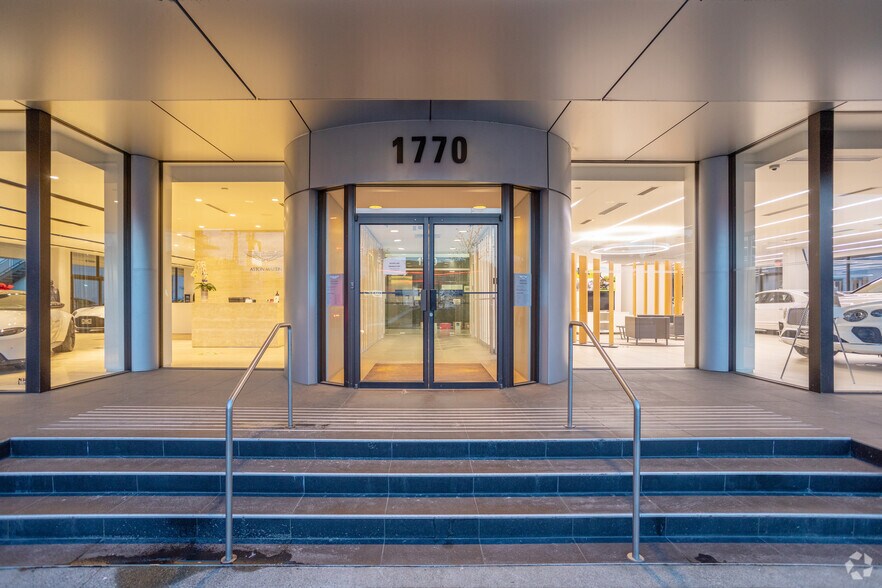 1770 Burrard St, Vancouver, BC à louer - Photo principale - Image 1 de 7