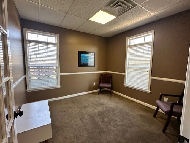 10300 Brookridge Village Blvd, Louisville, KY for lease - Interior Photo - Image 2 of 13