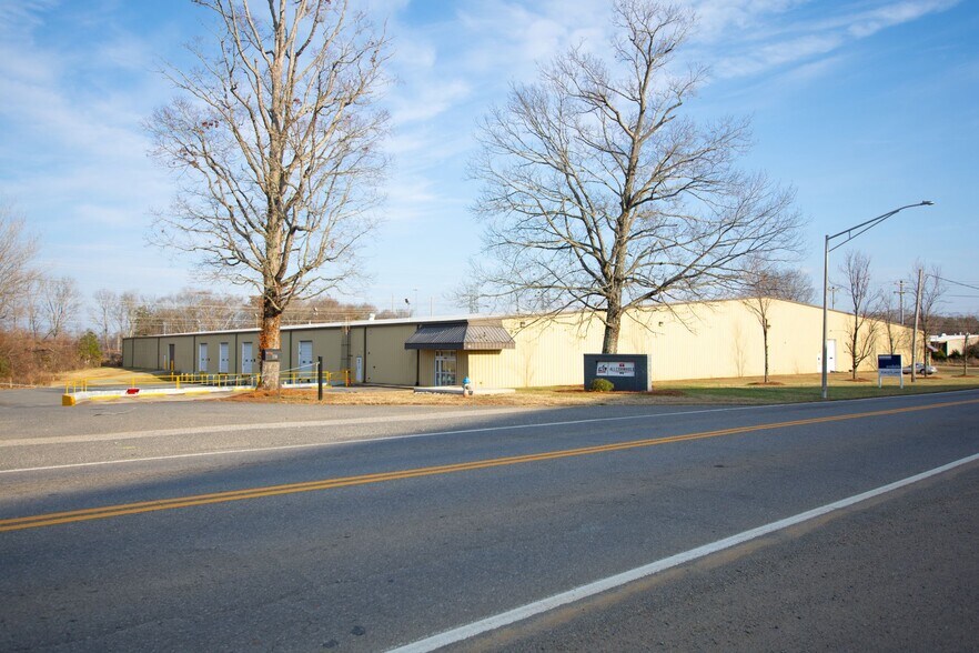 150 E Mount Gallant Rd, Rock Hill, SC à vendre - Photo du bâtiment - Image 2 de 13