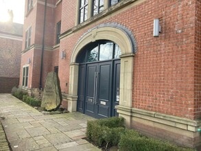 20 Market St, Altrincham for lease Interior Photo- Image 2 of 8