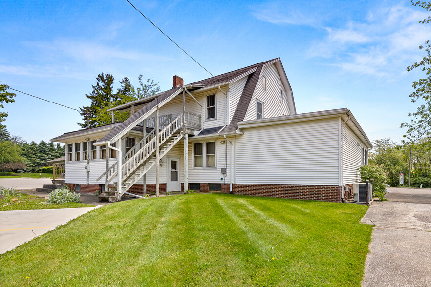 1636 Lexington Ave, Mansfield, OH for sale - Building Photo - Image 3 of 30