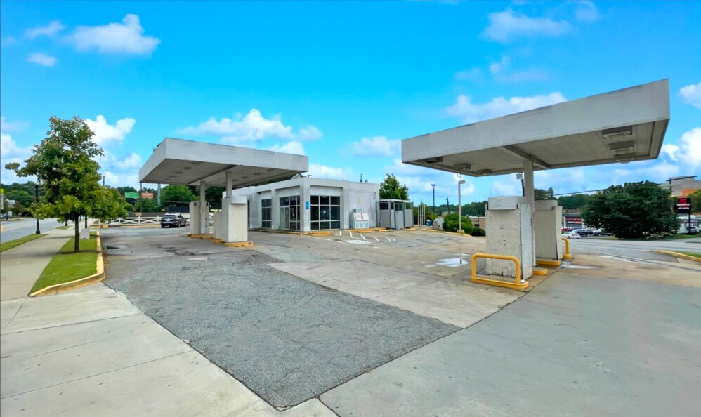 5404 Peachtree Industrial Blvd, Chamblee, GA for lease Building Photo- Image 1 of 5