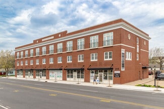 Plus de détails pour 809 SW A St, Bentonville, AR - Bureau à louer