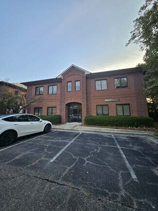 Plus de détails pour 1011 Pemberton Hill Rd, Apex, NC - Bureau à louer