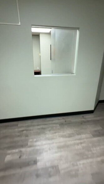 211 Essex St, Hackensack, NJ à louer - Vidéo sur l’inscription commerciale - Image 2 de 36