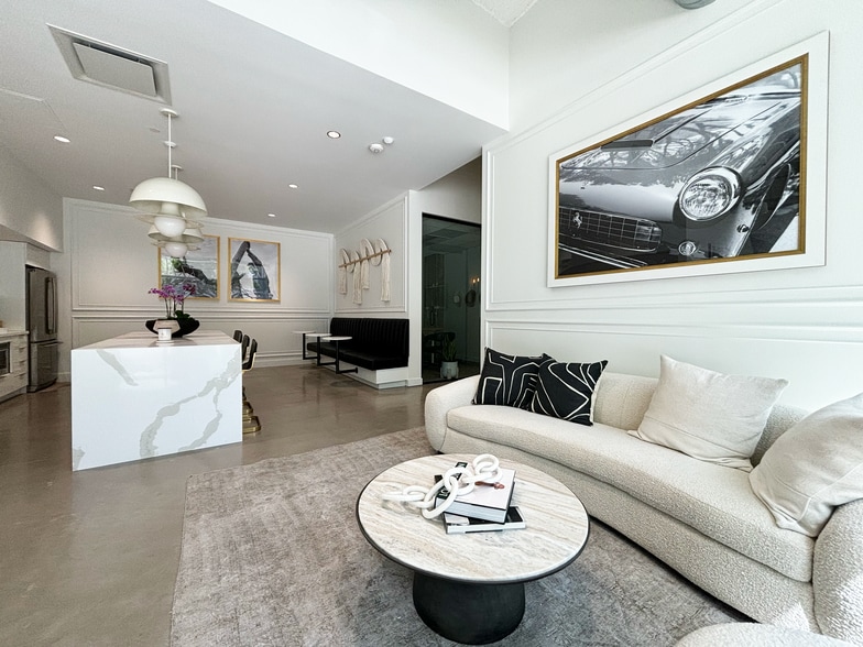 2002 E 7th St, Austin, TX for lease - Building Photo - Image 3 of 4