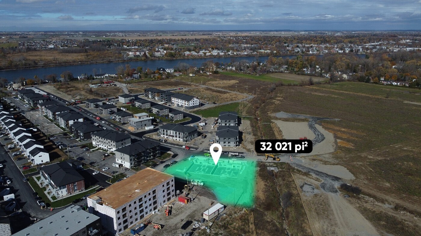 2650-2680 Boul Dormicour, Otterburn Park, QC for sale Primary Photo- Image 1 of 1