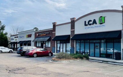 655 Lake Harbour Dr, Ridgeland, MS for lease - Building Photo - Image 3 of 9