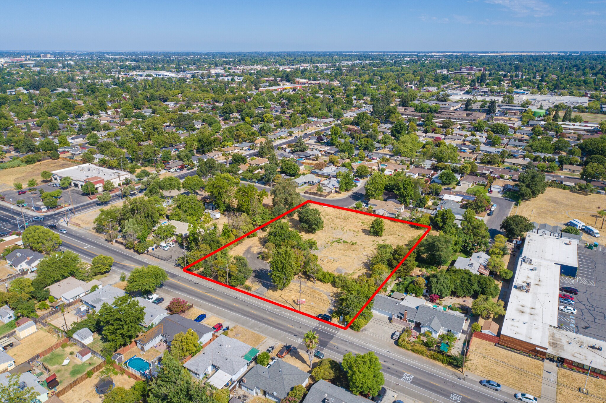 3161 Hurley Way, Sacramento, CA à vendre Photo du bâtiment- Image 1 de 7