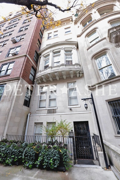 53 E 64th St, New York, NY for sale - Building Photo - Image 3 of 42