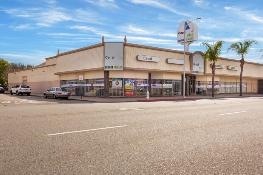 505 S Main St, Santa Ana, CA for sale - Building Photo - Image 3 of 38