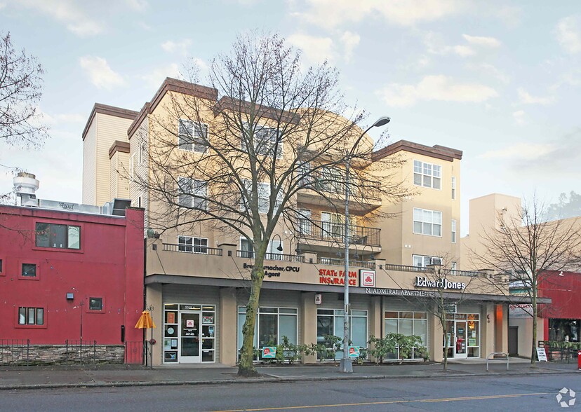 2319 California Ave SW, Seattle, WA for lease - Building Photo - Image 2 of 16