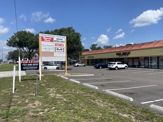 Plus de détails pour 801-825 E Brandon Blvd, Brandon, FL - Vente au détail à louer