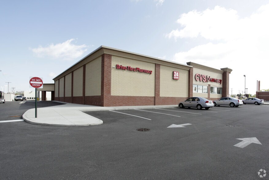 7200 W Cermak Rd, North Riverside, IL à louer - Photo du bâtiment - Image 2 de 20