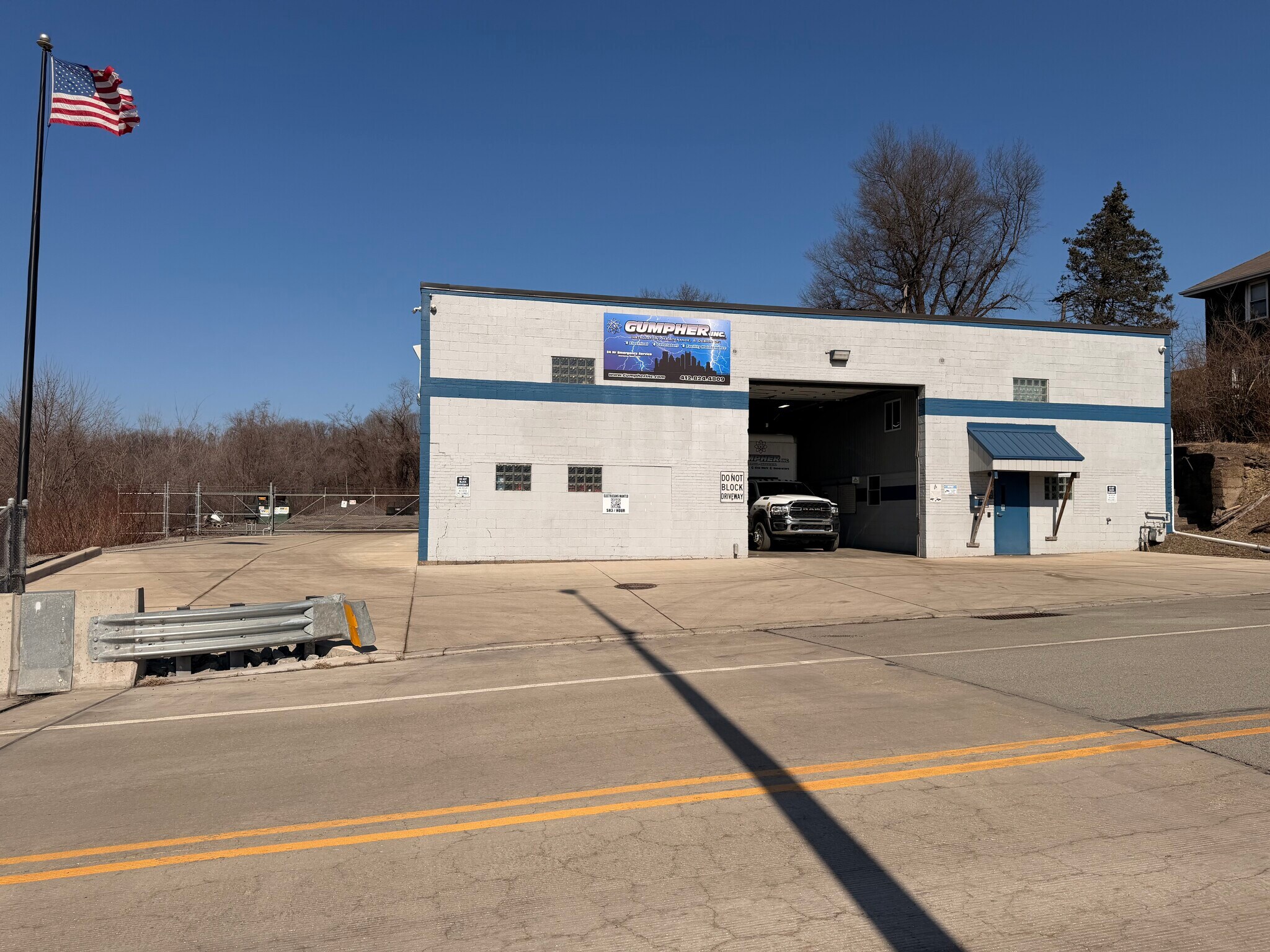 99 Center St, East Pittsburgh, PA à louer Photo principale- Image 1 de 12