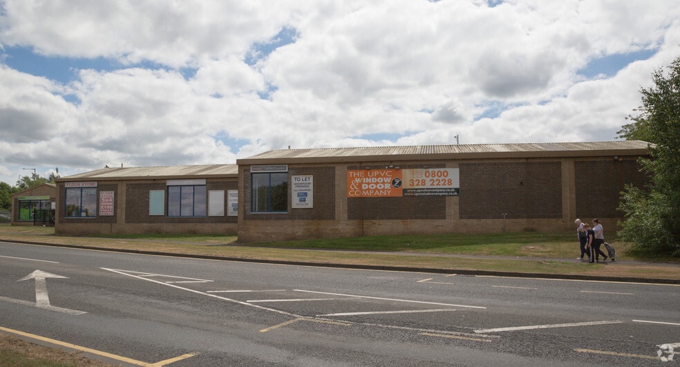 10 Rosendale Way, Blantyre à louer - Photo du bâtiment - Image 3 de 3