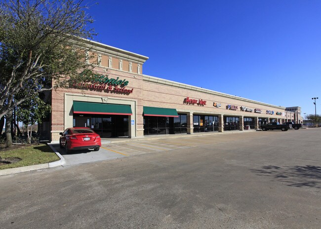 Plus de détails pour 1400-1438 W Fairmont Pky, La Porte, TX - Commerce de détail à louer
