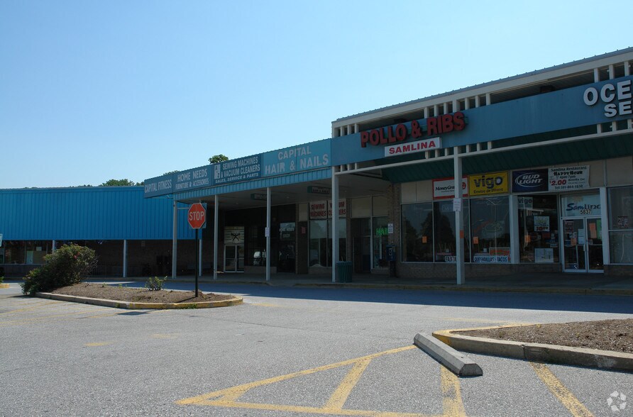 5617-5731 Riverdale Rd, Riverdale, MD à louer - Photo du bâtiment - Image 2 de 5