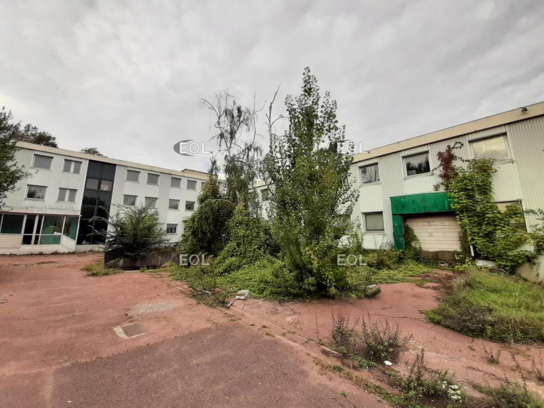 Flex in Saint-Maur-des-Fossés for lease Building Photo- Image 1 of 13
