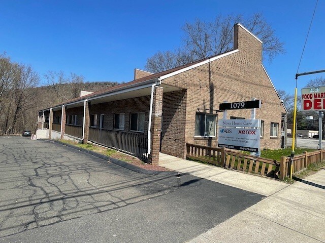 1079 Whalley Ave, New Haven, CT à louer - Photo du bâtiment - Image 2 de 7