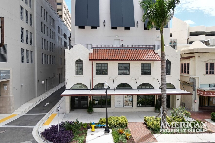 33 S Palm Ave, Sarasota, FL for sale - Building Photo - Image 1 of 7