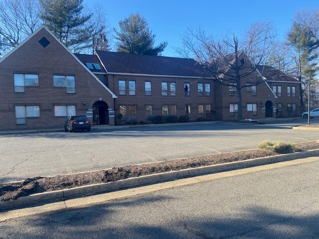 2136 Gallows Rd, Vienna, VA for sale Building Photo- Image 1 of 1