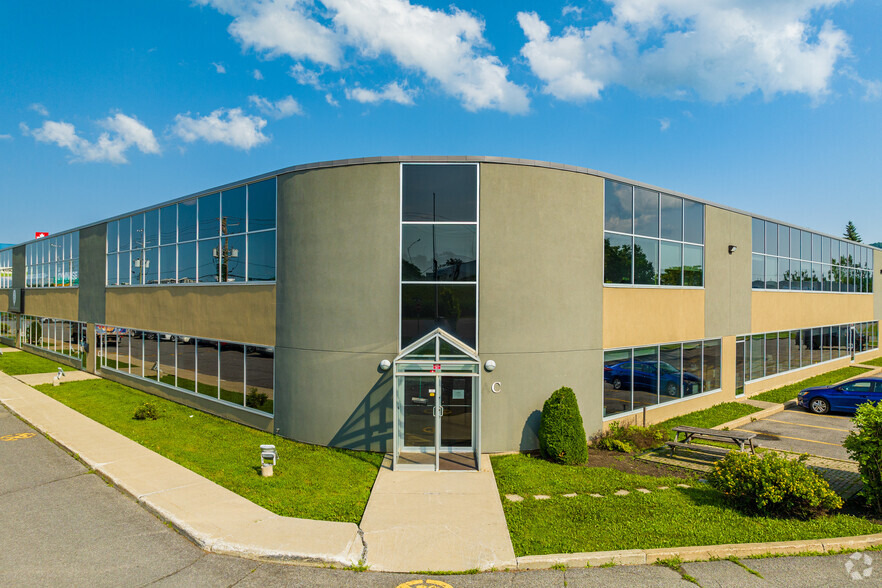 2101 Rue Nobel, Ste-Julie, QC for lease - Building Photo - Image 1 of 7