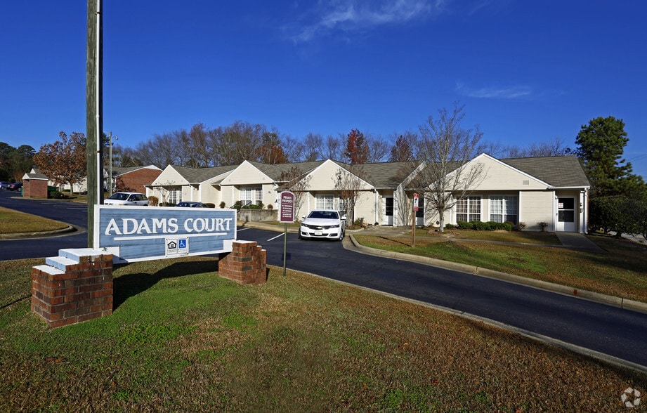 1004 Appamattox Ct, Fayetteville, NC for sale - Building Photo - Image 3 of 55