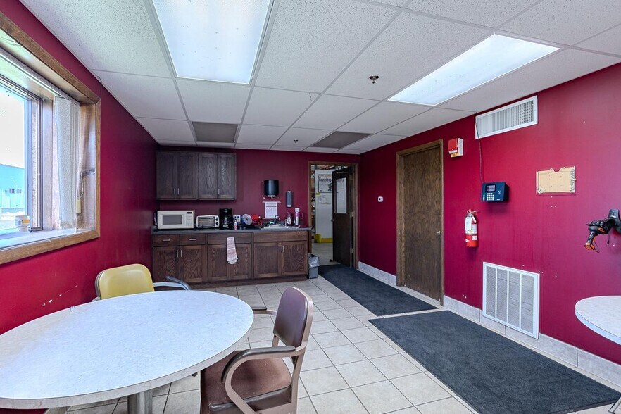 444 Birch St, Prentice, WI à vendre - Photo du bâtiment - Image 3 de 6