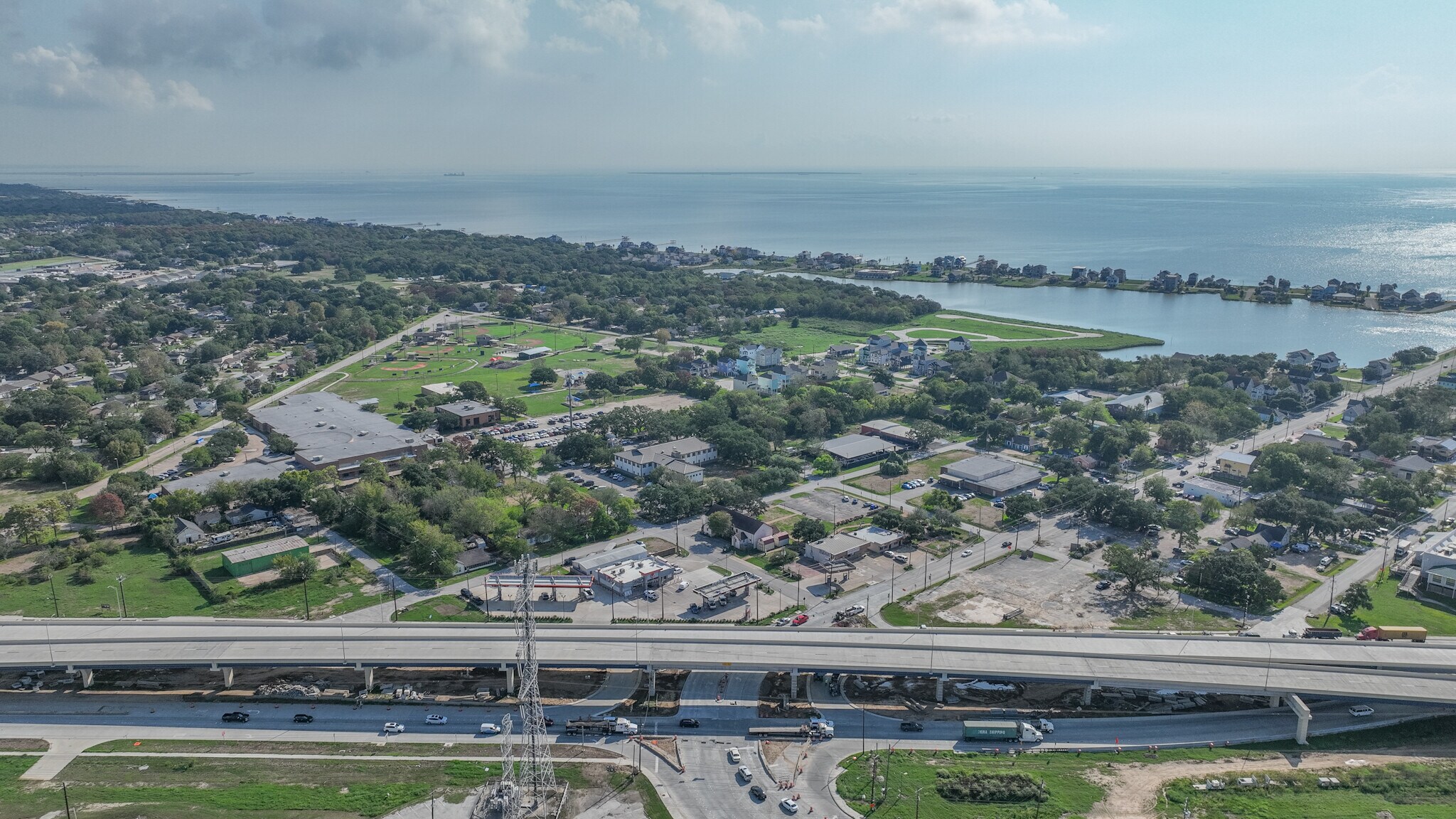 1814 1st St, Seabrook, TX for sale Primary Photo- Image 1 of 46