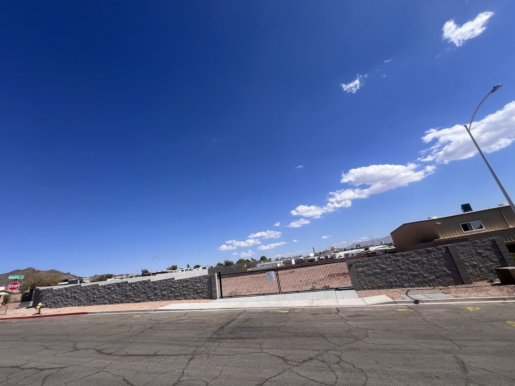 711 Wells Rd, Boulder City, NV for lease Primary Photo- Image 1 of 25